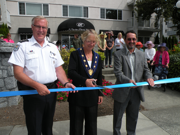 Crosswalk Improves Accessibility to Seniors