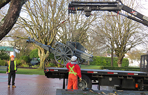 Esquimalt Memorial Park WWI Guns Moved