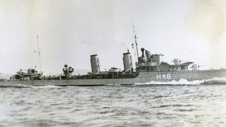 HMCS Fraser, CA AC002-014-002-132, ca. 1940? Esquimalt (B.C.). Town Clerk's Department Col.